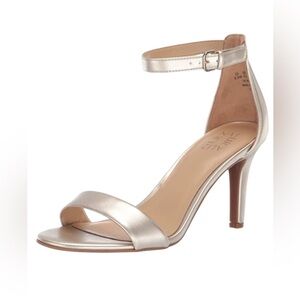 NATURALIZER METALLIC GOLD DRESS SANDALS NWOT